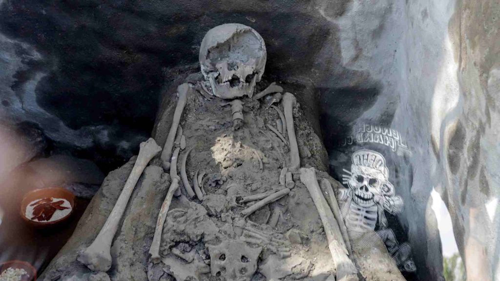 El Altar de Cráneos Esculpidos reabrirá al público por Día de Muertos 1 El Altar de Cráneos Esculpidos reabrirá al público por Día de Muertos