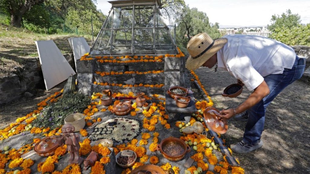 El Altar de Cráneos Esculpidos reabrirá al público por Día de Muertos 2 El Altar de Craneos Esculpidos reabrira al publico por Dia de Muertos 3