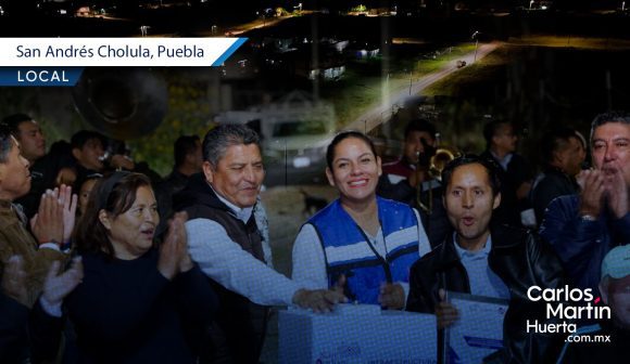 Entregan obras de drenaje y electrificación en San Antonio Cacalotepec