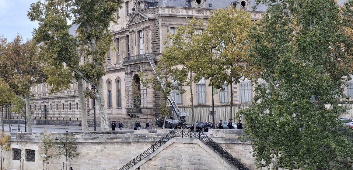 Museo de Louvre asaltado: Nueve piezas de la colección real sustraídas de la galería Apolo