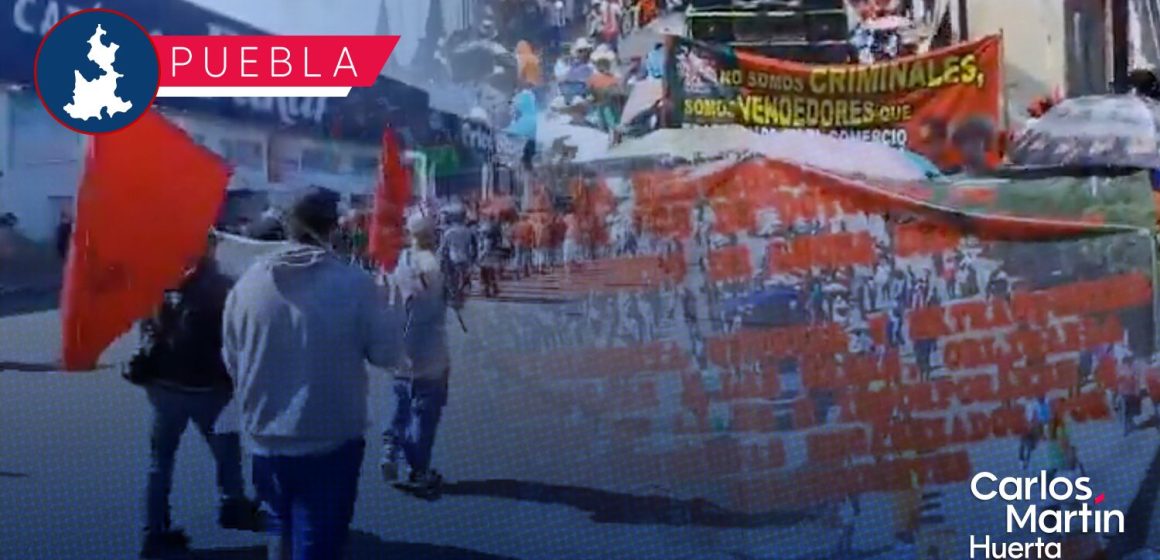 La 28 de Octubre se manifiesta en las calles de Puebla