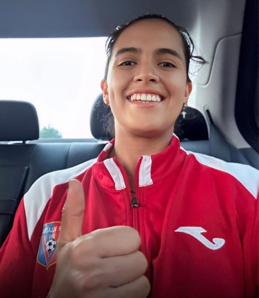 La poblana Claudia Cid Macías es la primera mexicana en el fútbol femenil de Albania 1 La poblana Claudia Cid Macías es la primera mexicana en el fútbol femenil de Albania