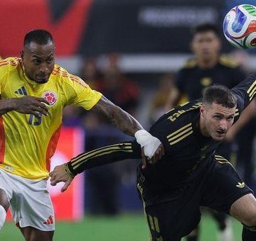 Colombia golea a una desdibujada Selección Mexicana