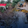 Módulos de maquinaria rehabilitan carreteras y caminos en la Sierra Norte