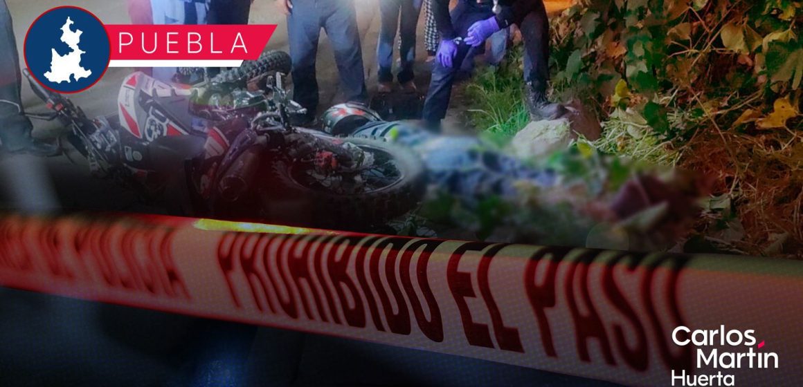 Motociclista muere al chocar contra poste en la federal Puebla-Atlixco
