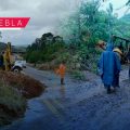 Pahuatlán, Tlaxco y Tlacuilotepec incomunicados: Gobierno de Puebla activa maquinaria para restablecer caminos