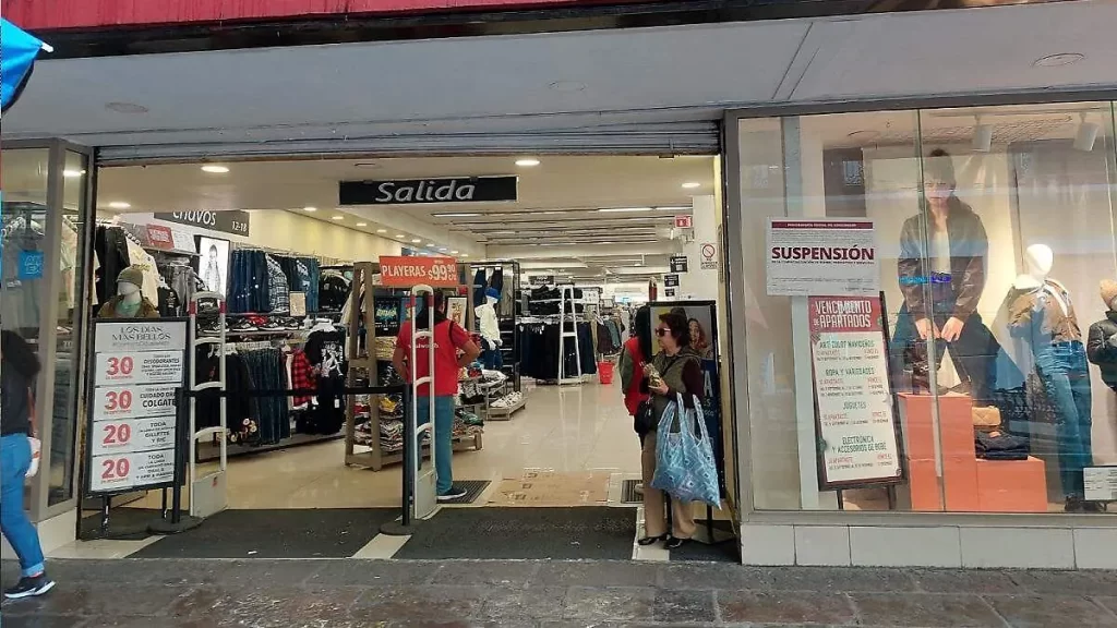 Suspenden Woolworth Puebla por publicidad falsa y promociones engañosas 2 Suspenden Woolworth Puebla por publicidad falsa y promociones enganosas 3