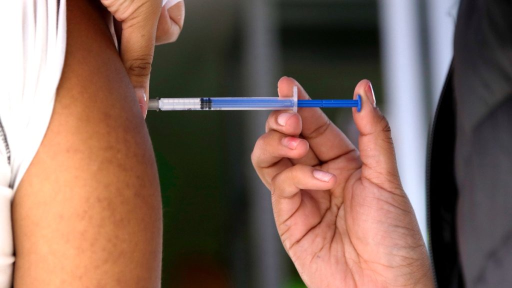 UpA BUAP anuncia campaña de vacunación para el público en general 2 UpA BUAP anuncia campana de vacunacion para el publico en general 3