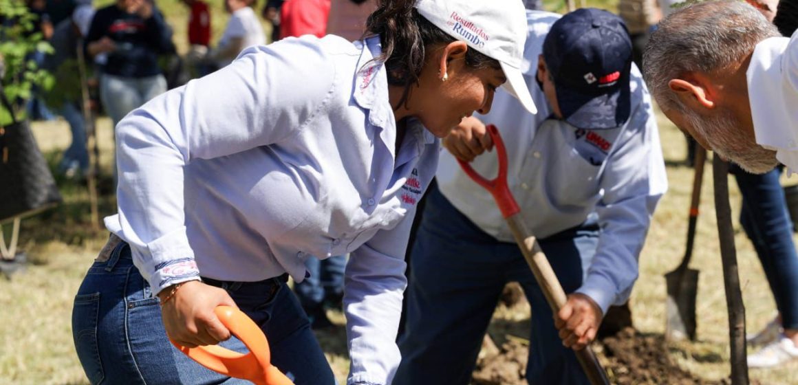 Lupita Cuautle impulsa reforestación en San Andrés Cholula para un futuro sustentable