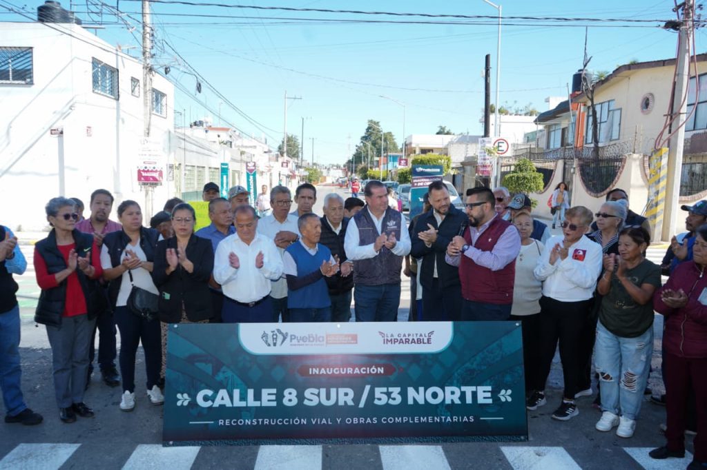 Entrega gobierno de la ciudad infraestructura vial en la colonia Aquiles Serdán 1 WhatsApp Image 2025 10 19 at 11.47.54 AM