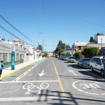 Entrega gobierno de la ciudad infraestructura vial en la colonia Aquiles Serdán