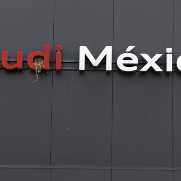 audi-de-mexico-383764 Audi suspende operaciones en Puebla por bloqueos carreteros
