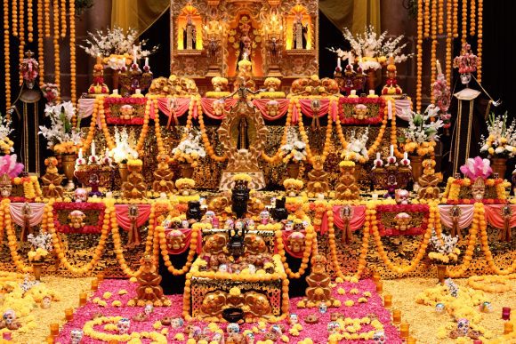 ayuntamiento-la-muerte-es-un-sueno-687184 (1) ¡Vuelven a Casa! Día de Muertos; herencia viva que da identidad a México