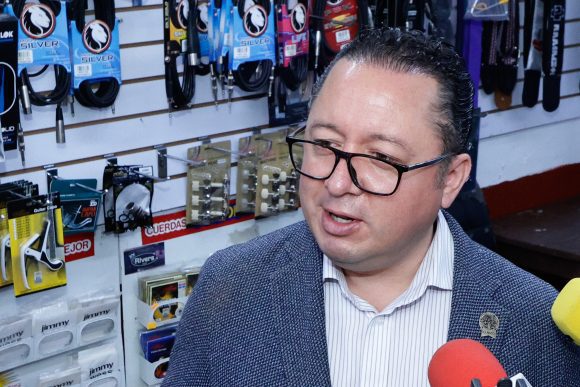 Juan Pablo Cisneros Madrid busca la presidencia del CCE Puebla