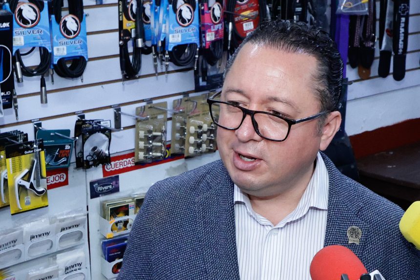 Juan Pablo Cisneros Madrid busca la presidencia del CCE Puebla