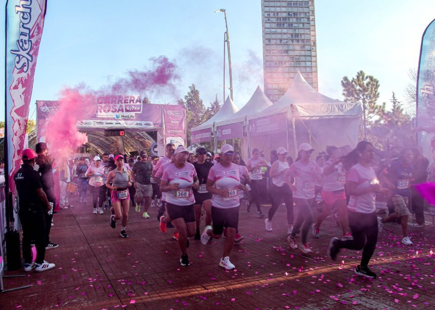 Puebla se une contra el cáncer de mama en la Carrera Rosa 2025