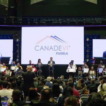 Puebla Agradece: Gobierno estatal y sector empresarial reconocen labor de servidores públicos