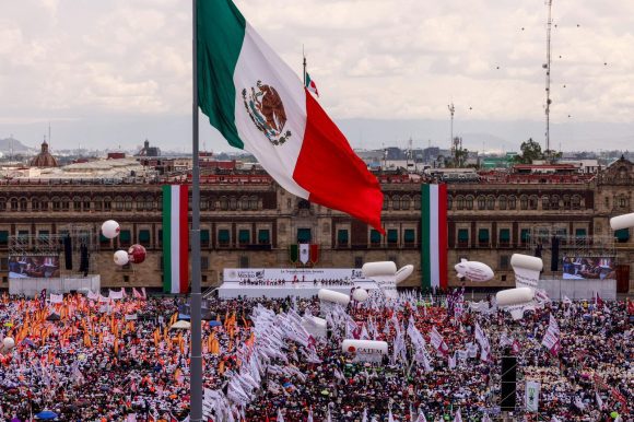 Claudia Sheinbaum destaca la reducción de homicidios en un 45% y el rescate del Río Atoyac en Puebla