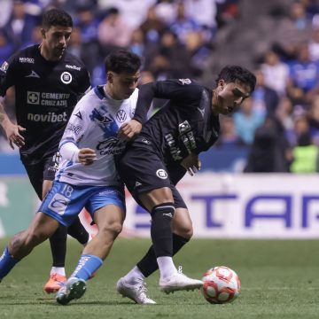 futbol-club-puebla-vs-cruz-azul-688284 Cruz Azul golea 3-0 a Puebla en el estadio Cuauhtémoc