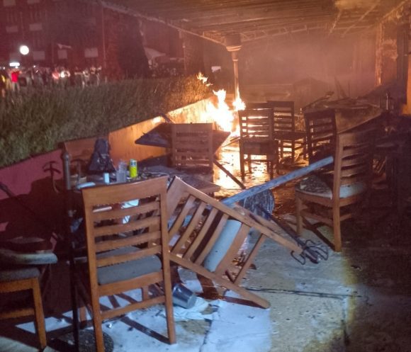 Incendio en restaurante “La Soldadera” cerca del Monumento a la Revolución,