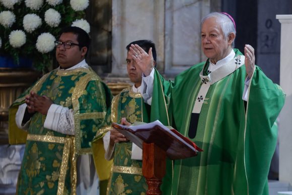 Arzobispo de Puebla llama a la solidaridad por víctimas de inundaciones; Cáritas abre centro de acopio