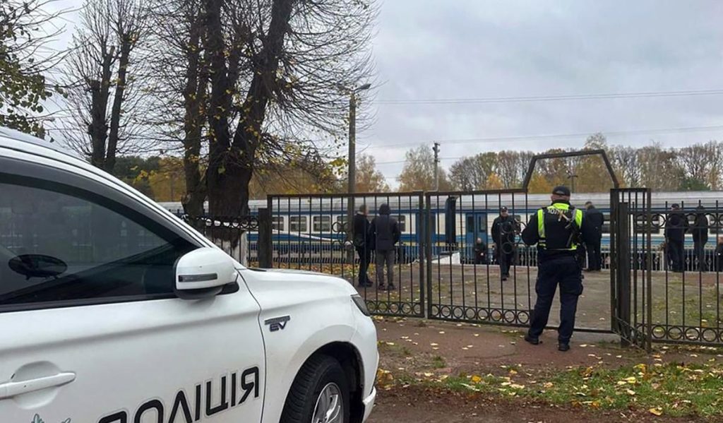 ¡Tragedia en Ucrania! Fallecen cuatro personas tras explosión en una estación de tren 1 ¡Tragedia en Ucrania! Fallecen cuatro personas tras explosión en una estación de tren
