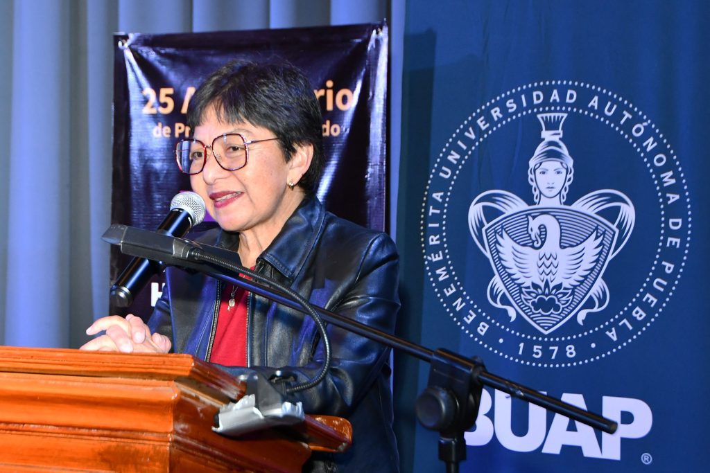 Inaugura la Rectora Lilia Cedillo Simposio “Dr. Alejo Carlos Herrera Mora” 1 3C Simposio