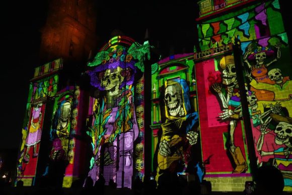 Videomapping Día de Muertos 2025: Espectáculo de Luz y Cultura en la Catedral de Puebla