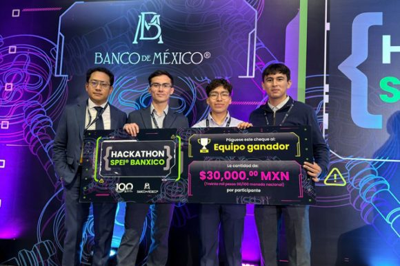 Estudiantes de Computación de la BUAP ganan en “Hackathon SPEI® Banxico”
