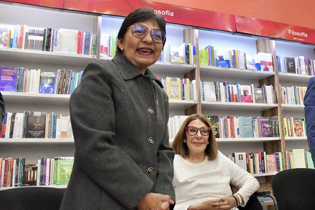 A_Libro_48 Sabina Berman presenta Los billonarios desaparecen… en Librerías BUAP