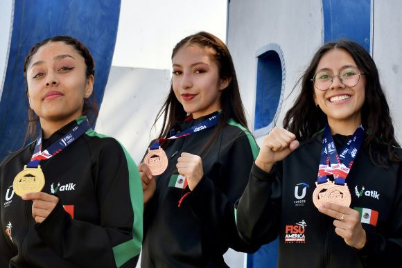 Oro y tres bronces para estudiantes de la BUAP en FISU AMERICA Combat Sport