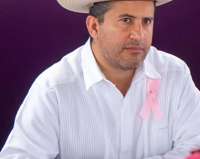 Asesinan a Carlos Manzo, alcalde de Uruapan, durante festival