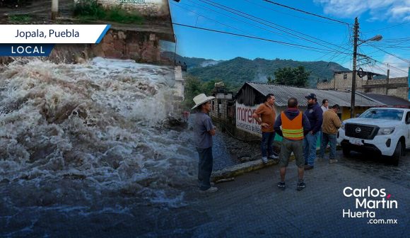 Desbordamiento de arroyo dejó 10 viviendas afectadas en Jopala; Gobierno de Puebla supervisa la zona