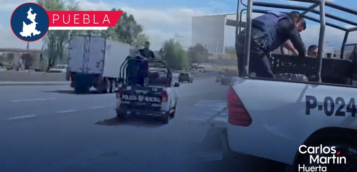 Portada Detienen a pareja en Coronango tras persecución en vehículo robado sobre la autopista México–Puebla CMH Detienen a pareja en Coronango tras persecución en vehículo robado sobre la autopista México–Puebla