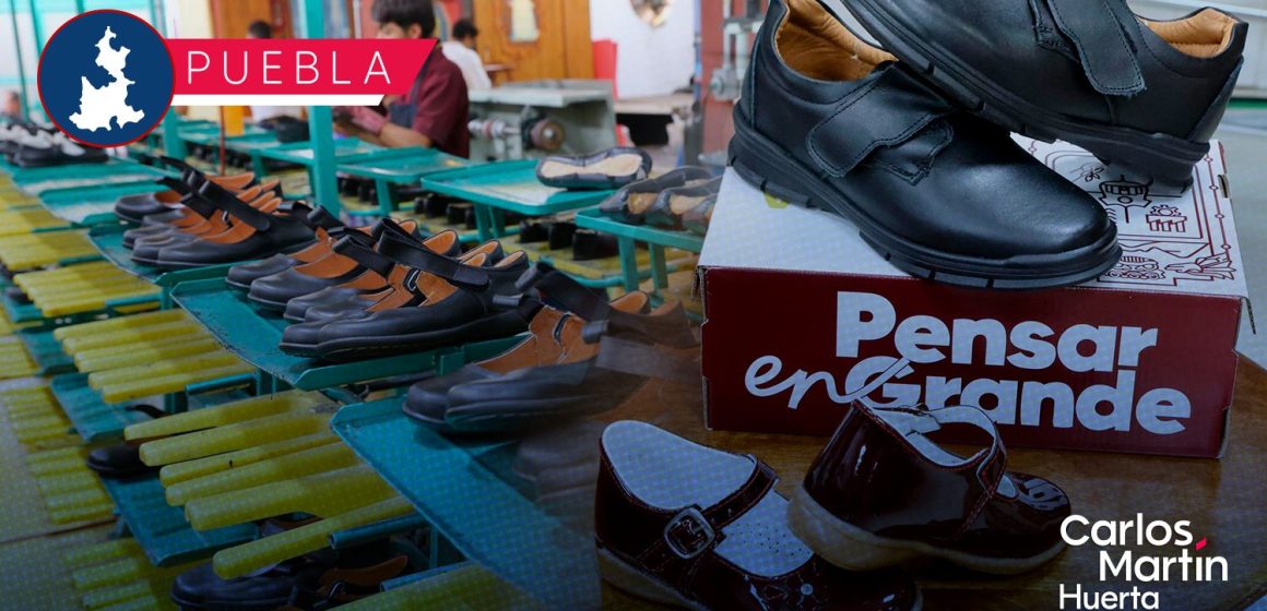Gobierno de Puebla impulsa la industria del zapato; comprará 750 mil pares a productores poblanos