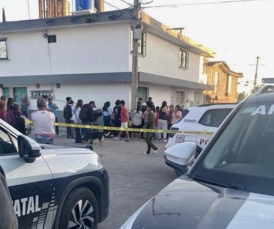 Asesinan a dos hombres a balazos en la colonia 2 de Marzo 1 IMG 5331