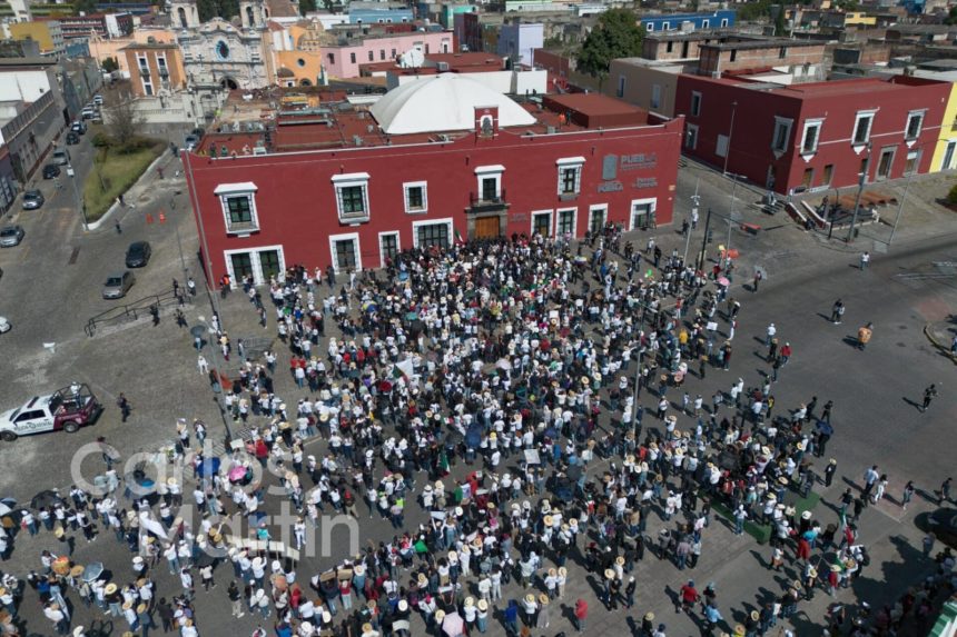 Manifestación Generación Z – Casa Aguayo Gobierno de Puebla garantizó seguridad a manifestantes