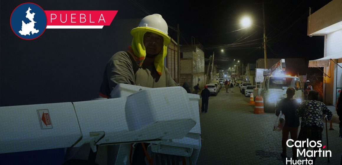 Puebla Brilla: Modernizan alumbrado público con 375 luminarias LED en la colonia Santa Lucía
