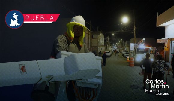 Puebla Brilla: Modernizan alumbrado público con 375 luminarias LED en la colonia Santa Lucía