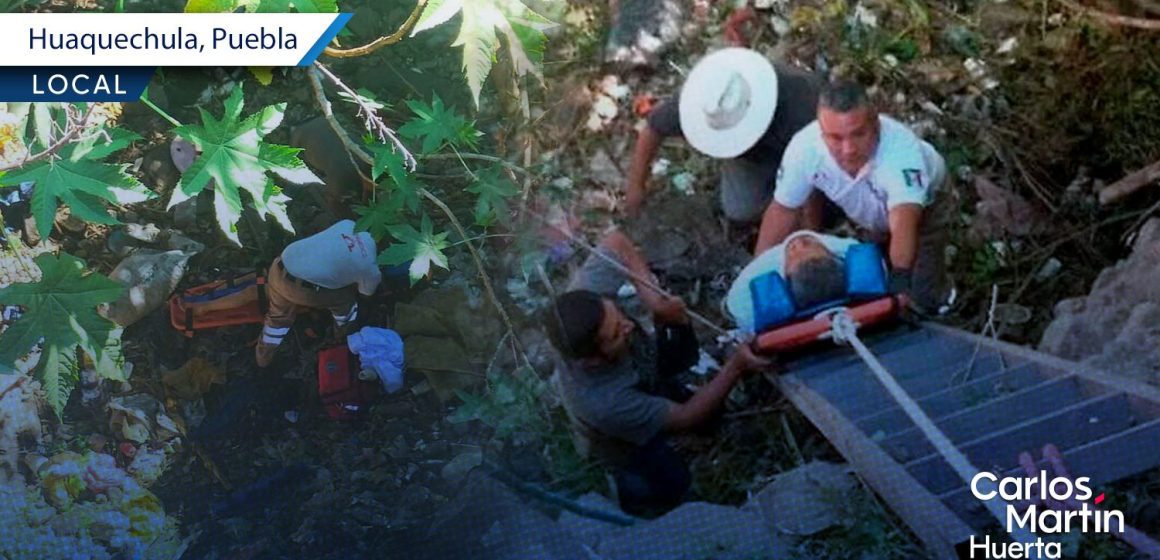 Rescatan a hombre en Huaquechula tras caer a barranca de 10 metros