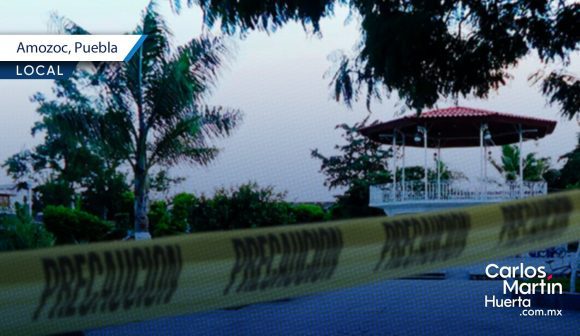 Roban vehículo de policía ministerial con su arma de cargo al interior en Amozoc