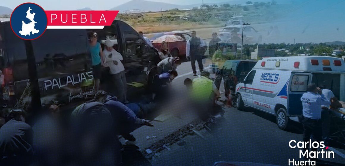 Portada Volcadura en la Vía Atlixcáyotl deja tres heridos; camioneta terminó partida a la mitad CMH Volcadura en la Vía Atlixcáyotl deja tres heridos; camioneta terminó partida a la mitad
