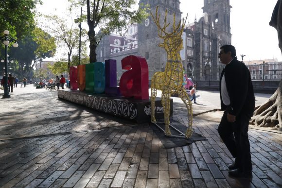 Zócalo de Puebla alista el encendido de su árbol navideño este 30 de noviembre 