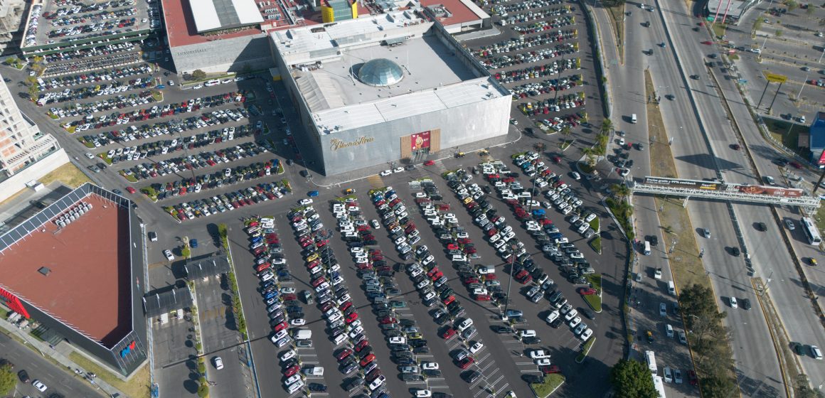 buen-fin-angelopolis-689711 Buen Fin 2025 paraliza zonas comerciales de Puebla: largas filas y fallas en app de estacionamiento