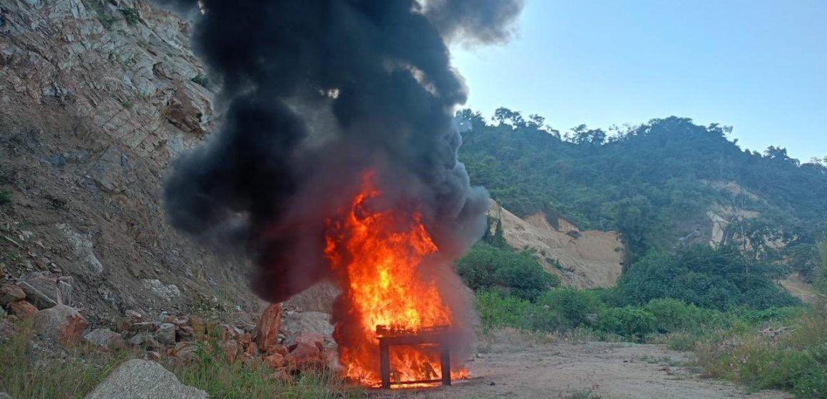 droga incinerada Guerrero FGR incinera más de 1.6 toneladas de cocaína asegurada en Guerrero