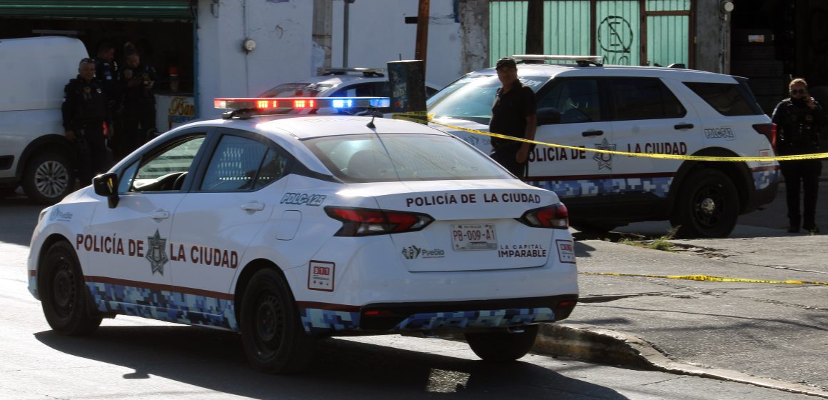 hombre-baleado-688810 Taxista pide auxilio: Hombre baleado y armado intenta huir a bordo de la unidad en la Calzada Zaragoza