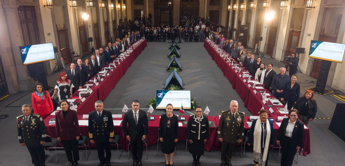 111225 CSP 52 SESIÓN ORDINARIA DEL CONSEJO NACIONAL DE SEGURIDAD PÚBLICA 1 Nueva ley nacional y estrategia de seguridad refuerzan el combate al delito de la extorsión