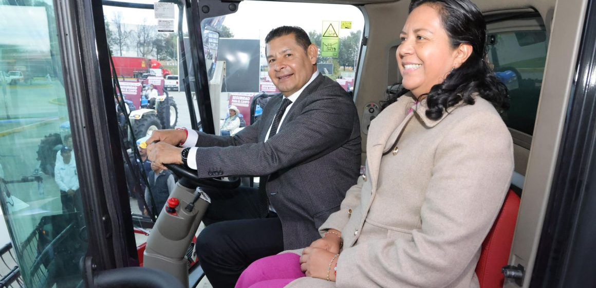 Alejandro Armenta - Maquinaria Agrícola Puebla lista para ser potencia alimentaria: Armenta