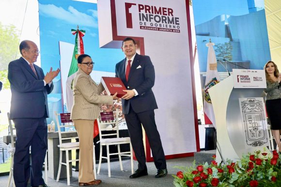 Armenta anuncia la Universidad de las Bellas Artes de Puebla en el MIB