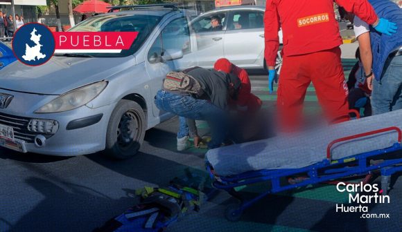 Atropellan a abuelita y su nieta frente a finanzas; están hospitalizadas